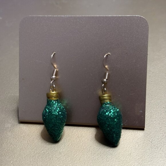 NWT Green Glitter Christmas Light Bulb Earrings with Gold Cap - Picture 2 of 2